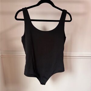 EXPRESS Body Contour High Compression Scoop Neck Bodysuit